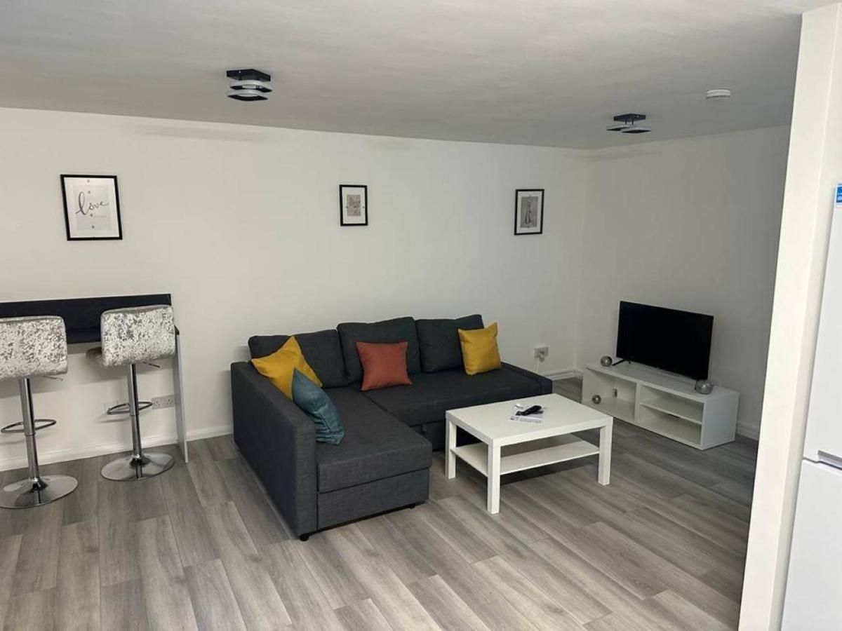 Stylish Apartment At Carlton Grove London Ngoại thất bức ảnh