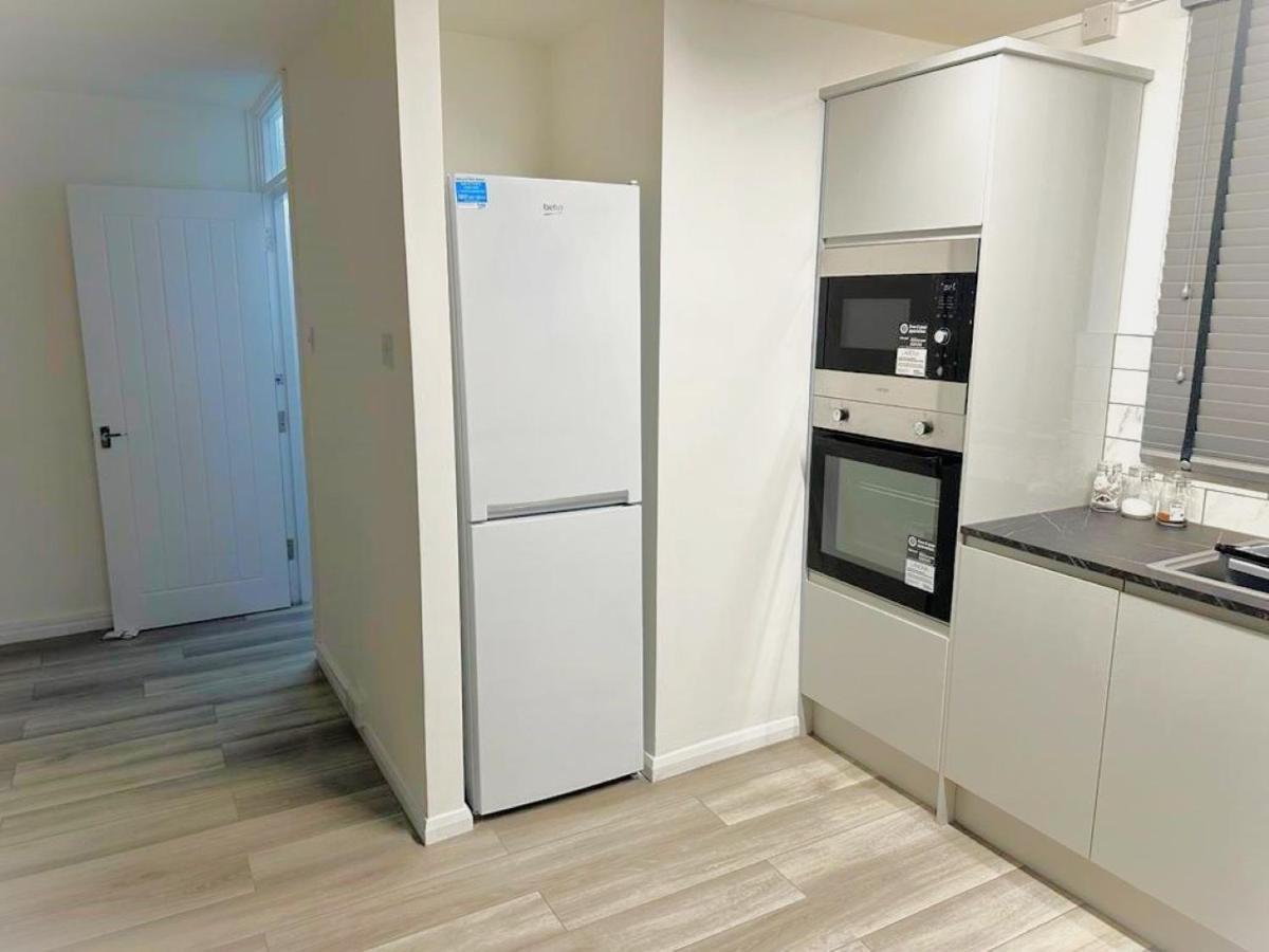 Stylish Apartment At Carlton Grove London Ngoại thất bức ảnh
